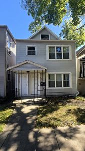 8551 S Manistee Ave, Chicago, IL, 60617