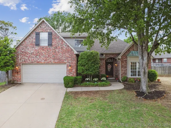6407 E Dallas Pl, Broken Arrow, OK 74014