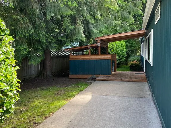 537 N Canyon View Dr, Lafayette, OR 97127