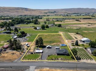 106901 W King Tull Rd, Prosser, WA 99350