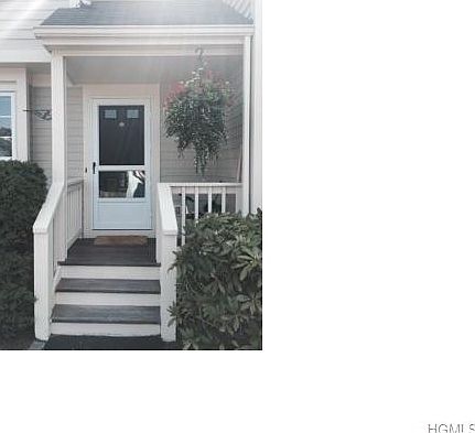 1st image of 5504 Applewood Cir #5504