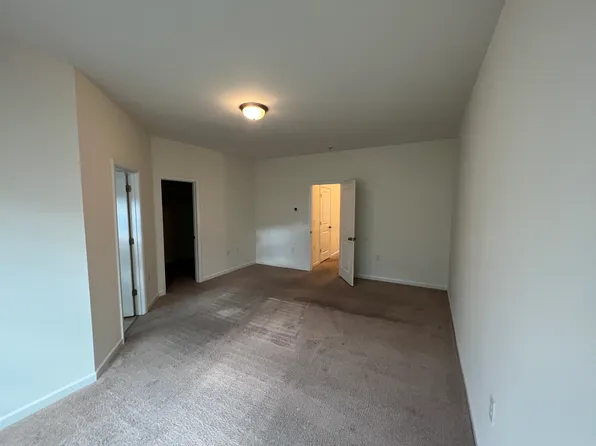 1013 Delight Dr, Morrisville, NC 27560