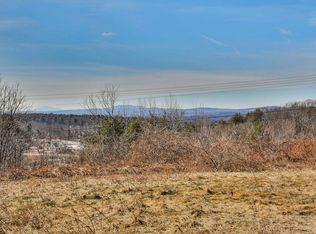 11 Meadow Ln, Bow, NH 03304