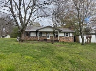 166 County Road 80, Riceville, TN 37370