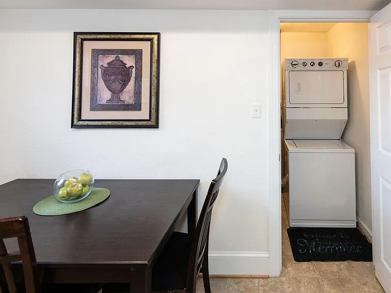 Apartments of Merrimac — Photo 9