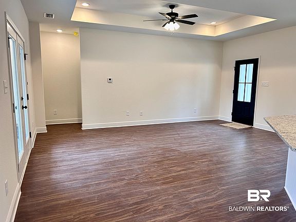 3rd image of 20017 Boulder Ln
