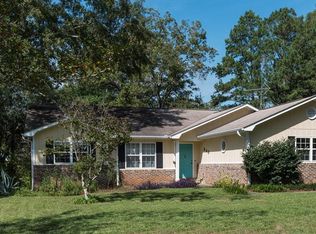 640 Chapelwood Dr, Dothan, AL 36305