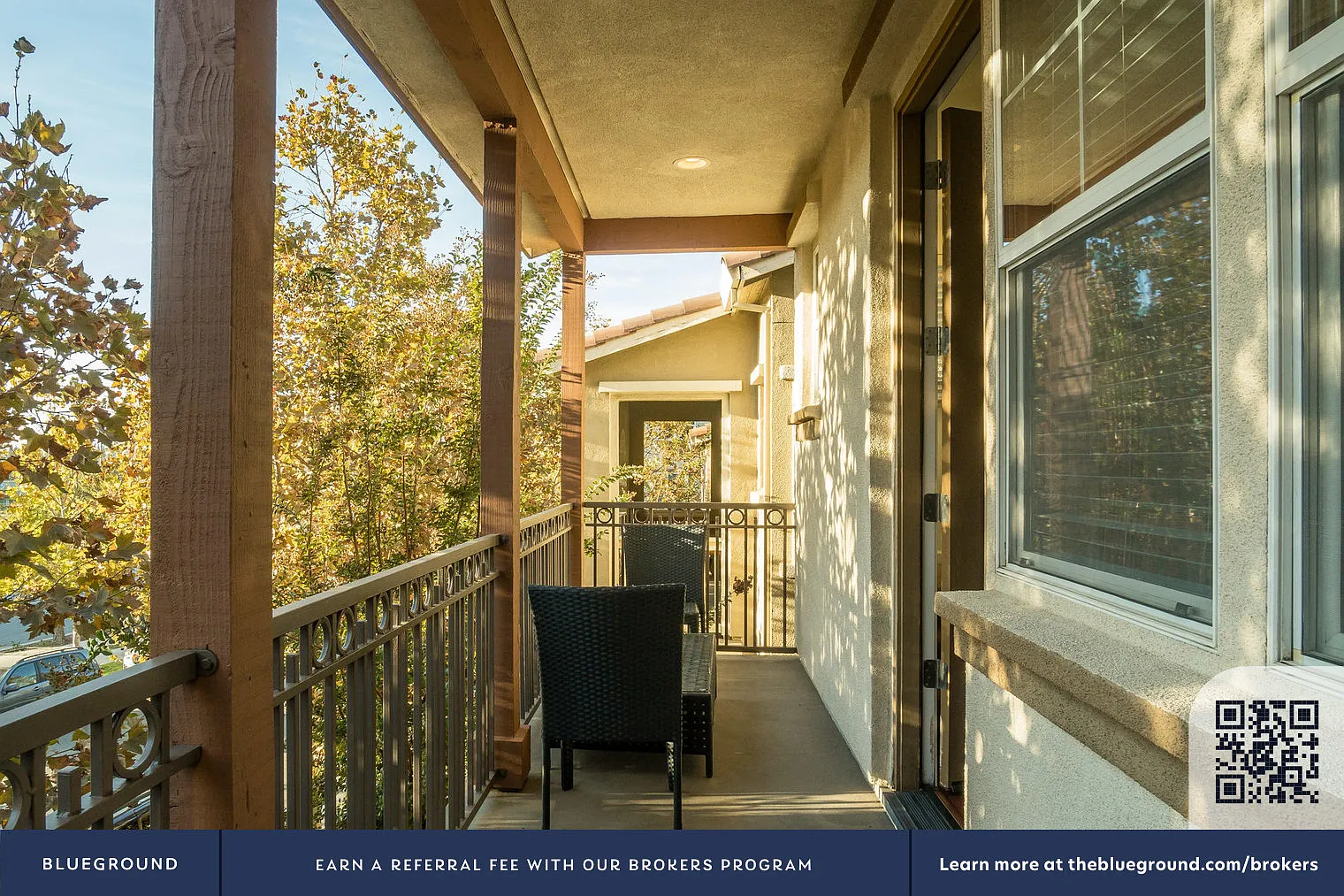 3 bed, 3.0 bath, 1620 sqft, $3,230 — Photo 3