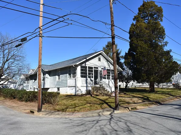 101 Washington Ave, Newport, DE 19804