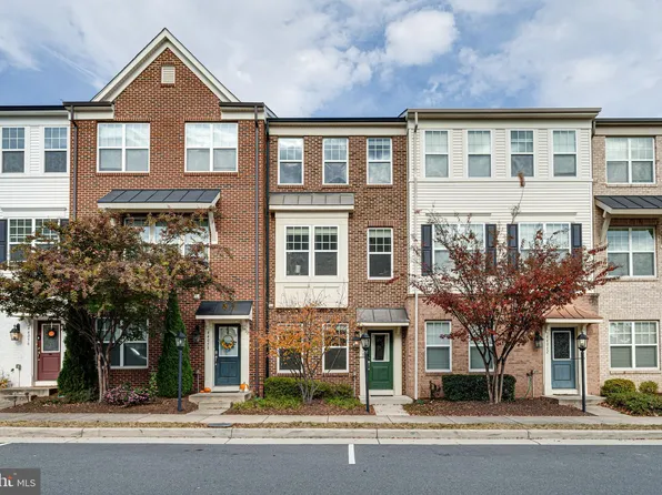 44060 Etna Ter, Chantilly, VA 20152