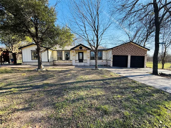 529 NW Private Rd #147, Rice, TX 75155