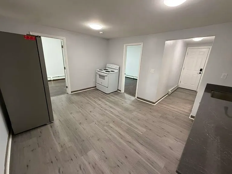 88 Cross St #1 — Photo 10