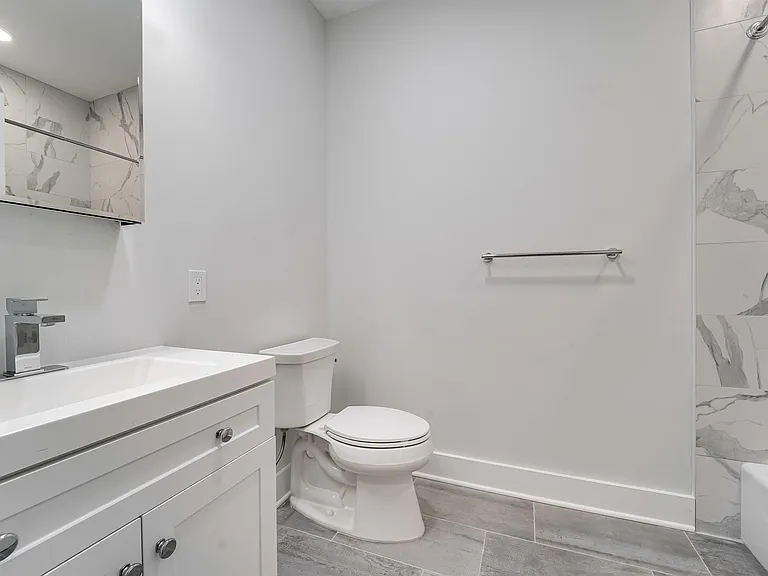 660 Grand St #310 — Photo 21