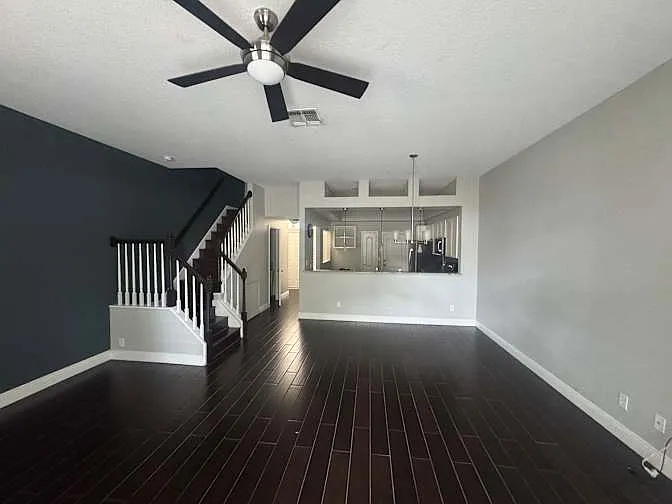 11238 Cedar Hollow Ln — Photo 2
