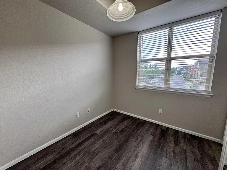 5423 Water Tower Promenade — Photo 11