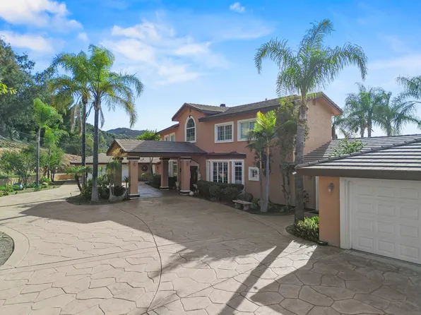 11535 Alps Way, Escondido, CA 92026