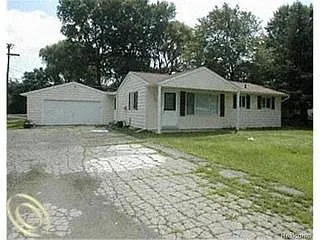 2250 Oak Grove Rd photo 1