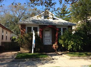 569 Magnolia Blvd, Long Beach, NY 11561