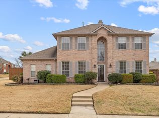 2210 Suntide Dr, Rowlett, TX 75088