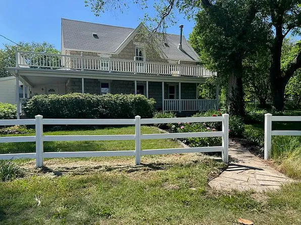 12101 Alembic Rd, Leonardville, KS 66449