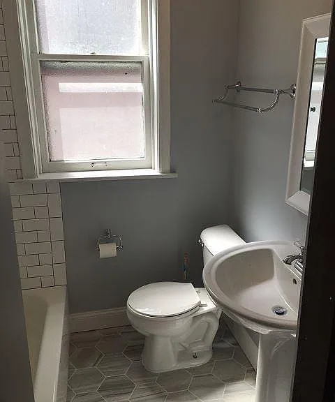 4947 Tholozan Ave — Photo 8