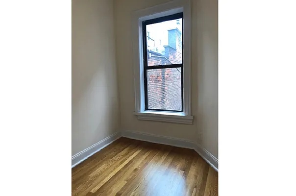 Rented by City Connections Realty | media 38