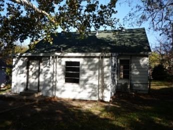 4th image of 5311 Cornell Ave
