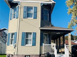 882 Canal St, Beaver, PA 15009