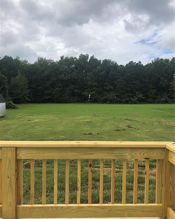 2nd image of 110 Robin Ave