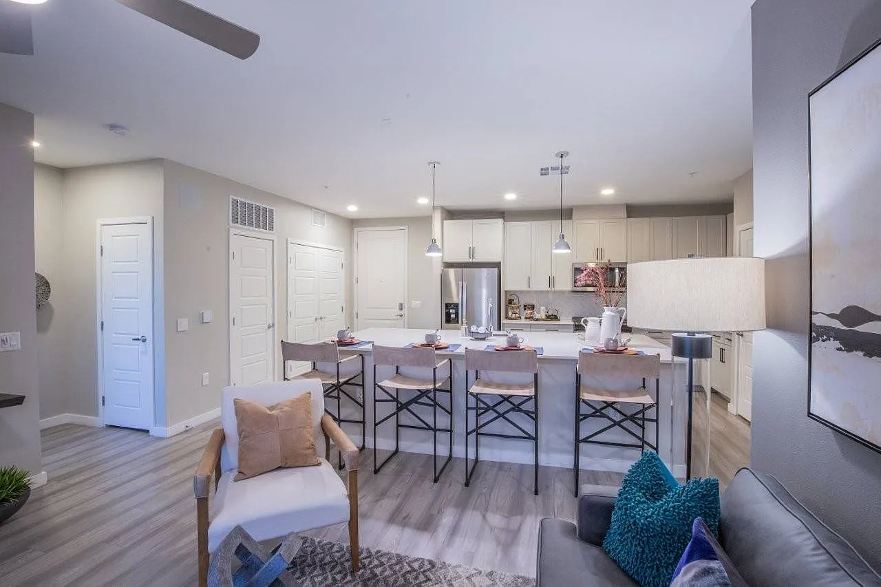 Alton Southern Highlands — Photo 1