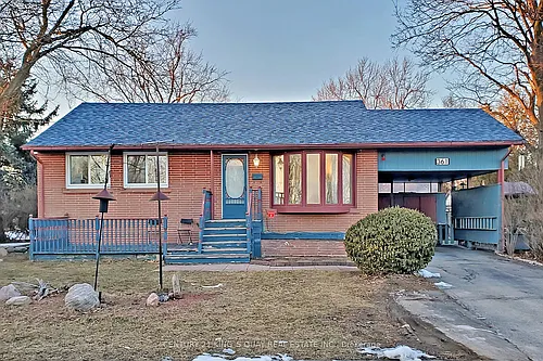 361 Paliser Cres S Photo 1