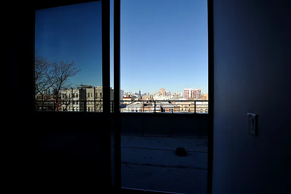 Rented by HCO NY | media 16