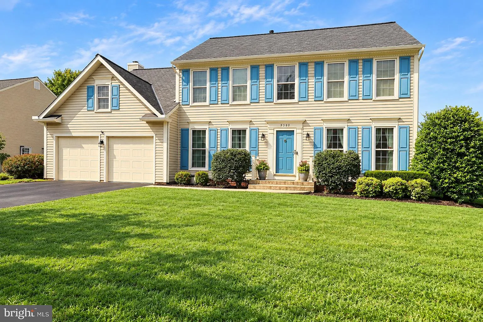 4 bed, 2.0 bath, 4145 sqft, $3,800 — Photo 1