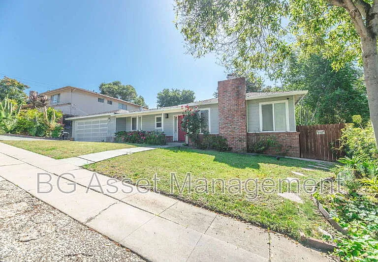 3830 Twin Oaks Way — Photo 36