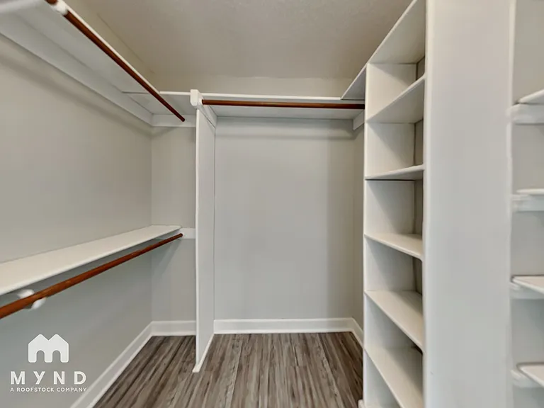 6125 Krandon Dr — Photo 17