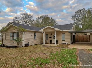 4611 Roger St, Lake Charles, LA 70605