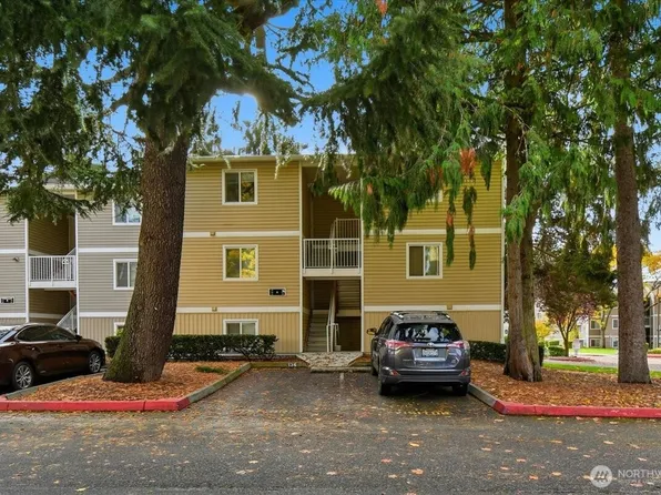 12515 NE 132nd Court #A101, Kirkland, WA 98034