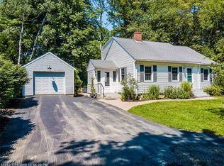 14 Davcarley Rd, Cape Elizabeth, ME 04107