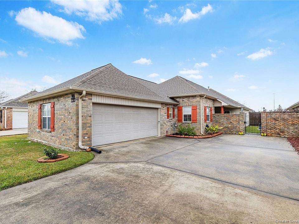 1st image of 199 Pecanwood Dr