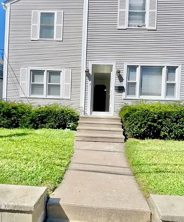15 Joy Street