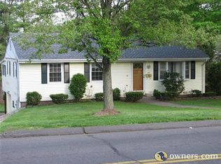 1143 Worthington Rdg, Berlin, CT 06037