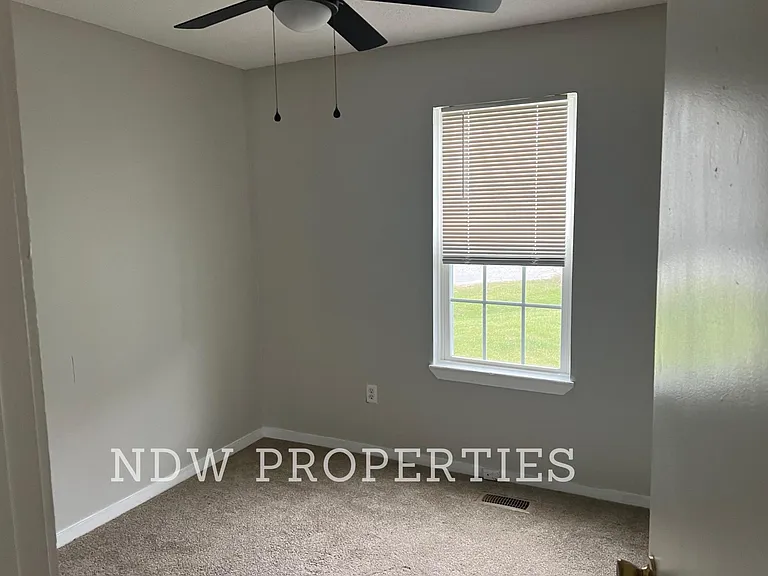 405 Timmy Ln #A — Photo 6