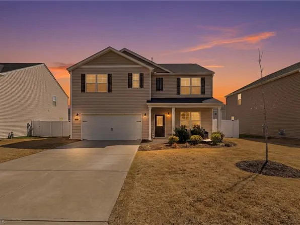 1197 Green Vista Way, Graham, NC 27253