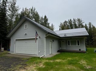 1445 Itta Dr, North Pole, AK 99705
