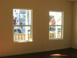 2nd image of 338 E Julian St