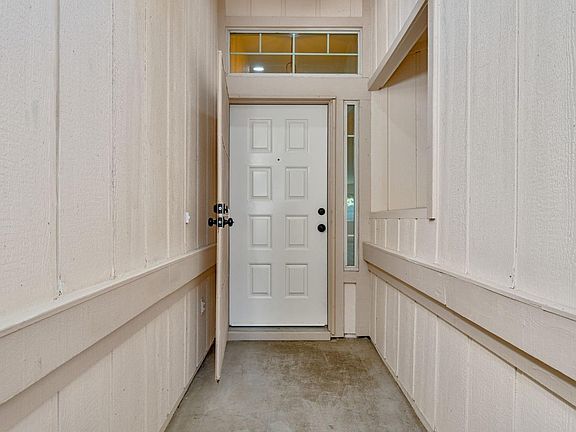 4th image of 7621 Suncove Lane