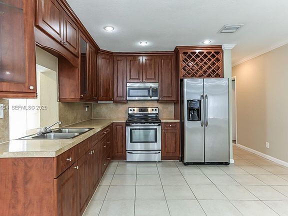 3rd image of 11245 SW 108th Ave #11345