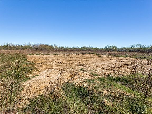 5th image of 430 Jackson Rd