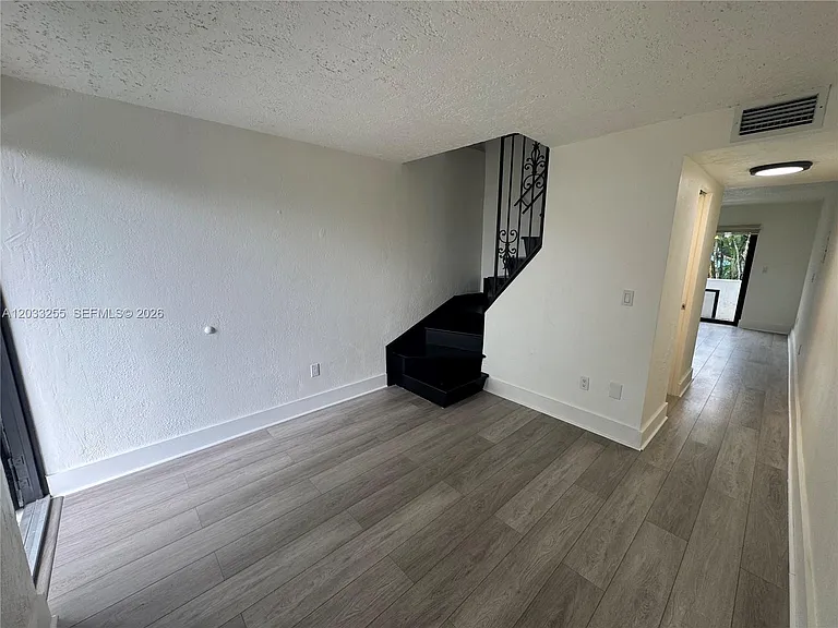 3011 SW 1st Ave #9 — Photo 4