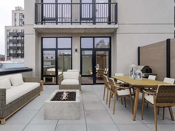 4th image of 38-27 32nd St #409